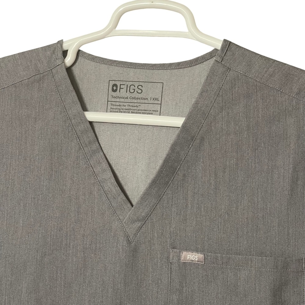 FIGS Technical Collection Scrub Top XXL Gray 100% Awesome Medical Nurse Pocket - Picture 1 of 6